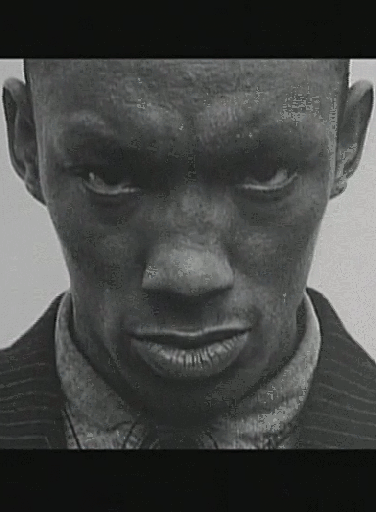 Plakat filmu Naked and Famous: Tricky